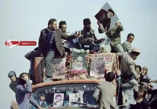 در دهه فجر استقلال، آزادی و جمهوری اسلامی جایگزین رژیمی نامیمون شد