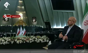دولت نباید در امور اقتصادی دخالت کند
