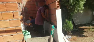 مدرسه ای که با دستان جهادگران مرمت می شود