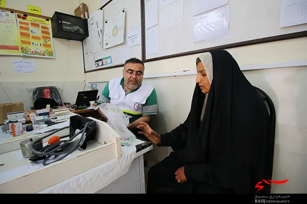 ارسال تجهیزات مهندسی تا استقرار نانوایی و تیم پزشکی
