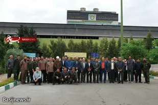 بازدید مسئول بسیج کارگران استان سمنان از شرکت فروسیلیس ایران+ عکس