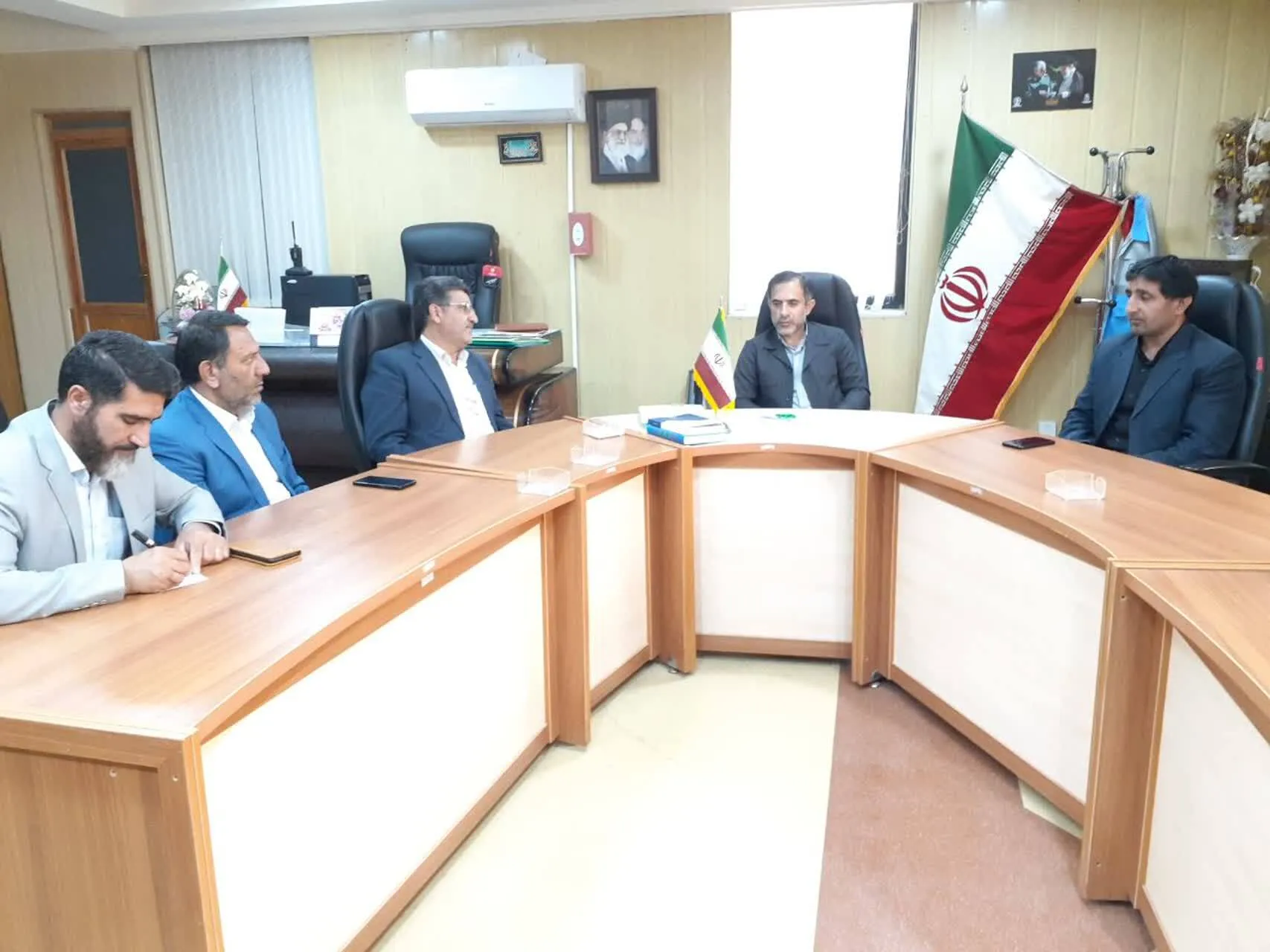 دیدار نوروزی مدیر آموزش و پرورش بویراحمد با فرماندار شهرستان بویراحمد