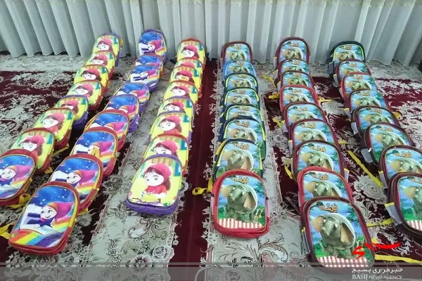بالغ بر 314 هزار بسته لوازم التحریر، ماسک و البسه به محصلان بی بضاعت اختصاص یافت