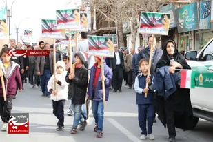 شکوهِ حضور مردم انقلابی کاشمر در راهپیمایی ۲۲ بهمن از قاب دوربین بسیج+تصاویر