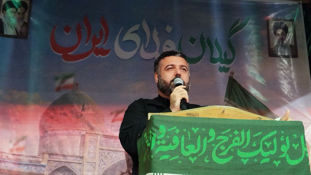 فعالسازی قرارگاه اقتصادی میتواند توطئههای دشمن را خنثی کند فعالسازی قرارگاه اقتصادی میتواند توطئههای دشمن را خنثی کند