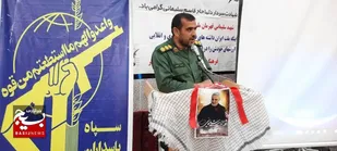 ادامه دادن راه شهید سلیمانی وظیفه ای همگانی است