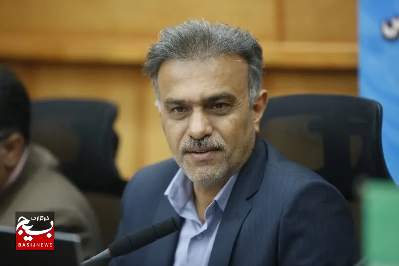 آغاز سال تحصیلی در فارس با ۹۴۰ هزار دانش‌آموز و ۳۰۰ هزار نوآموز در استان فارس، سال تحصیلی خود را در ۷۶۰۹ مدرسه و یک هزار کودکستان