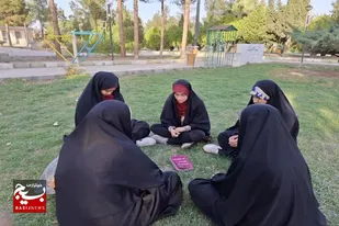 دورهمی دخترانه در سرخه برگزار شد