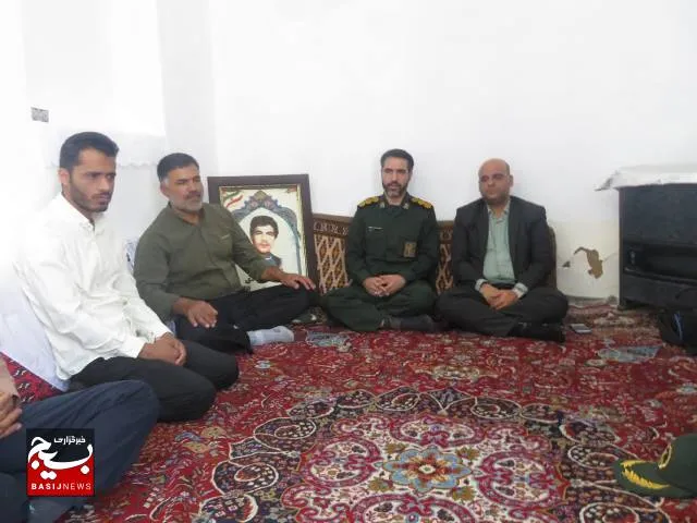 ضرورت مطالعه سبک زندگی شهدا در تربیت نسل جوان