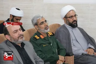 نشست هیئت اندیشه ورز سازمان بسیج اساتید،طلاب و روحانیون استان هرمزگان با موضوع تحقق شعارسال