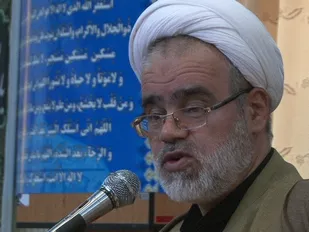 استقامت و پایداری تنها راه پیروزی بر شیطان بزرگ
