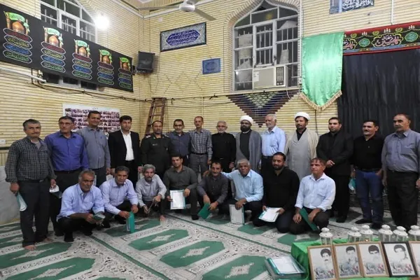 از ۲۰ نفر از آزادگان و ۵ نفر مدافع حرم آل الله در زرین دشت تجلیل شد