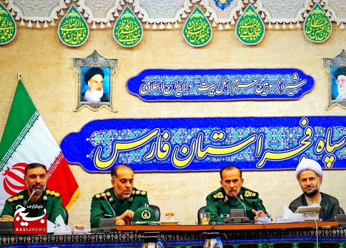 تشکیل قرارگاه سازندگی و محرومیت‌زدایی سپاه فجر/ از راه و آب و مسکن و مدرسه تا قنات و بندهای سنگی آبخیزداری 