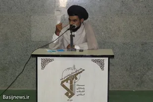 آزادسازی خرمشهر نصرت الهی بود