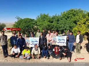 در هفته مقاومت پیاده روی وکوهپیمایی در وردنجان