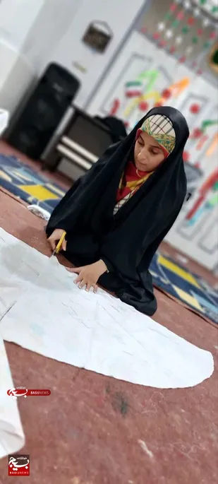 دوخت ۴۰ قواره چادر عروس برای زوج&zwnj;های جوان در خرمشهر