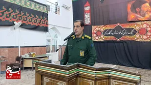 دشمن به دنبال دو قطبی&zwnj;سازی جامعه با بهره&zwnj;برداری از مذاکرات است