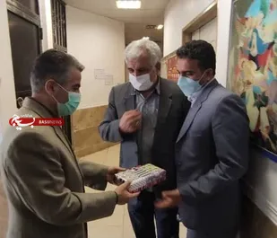 تجلیل فرماندار پیشوا از کارکنان بنیاد شهید همزمان با سالروز تاسیس این نهاد