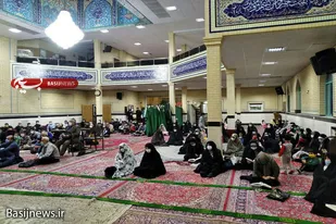 برگزاری جشن مبعث و توزیع کمک&zwnj;های مومنانه در پایگاه&zwnj;های حوزه خادم&zwnj;پر همدان