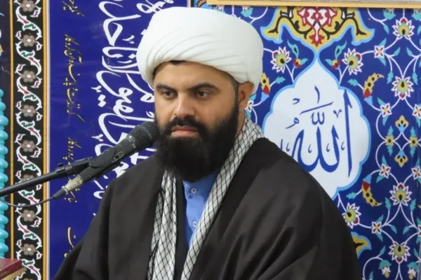 زندگی امام خمینی (ره) یک الگوی بی بدیل برای مردم و مسئولین است