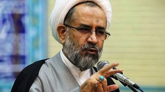 اساتید دانشگاه های آمریکا 14 میلیون مقاله در مورد فروپاشی آمریکا نوشته اند/
   هیات های علمی دانشگاه های آمریکا منشاء فروپاشی این کشور را انقلاب اسلامی ایران می دانند