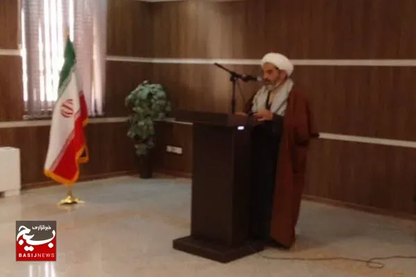 انقلاب اسلامی مبتنی بر بینش عمیق توحیدی است