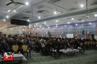 محفل انس و الفت پیشکسوتان سپاه قم برگزار شد