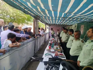 نمایشگاه دستاوردها و کشفیات پلیس داورزن برپا شد