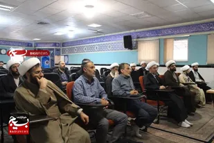 محفل ادبی شعرا و مادحین اهل بیت(ع) در سپاه استان همدان