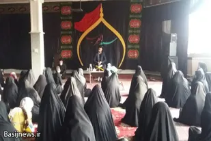 محرم سراسر عبرت و درس زندگی است