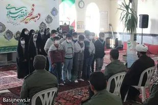 برگزاری جشن ملی ۱۴۰۰ با روایتگری دفاع مقدس در روستای حاجی&zwnj;آباد ملایر