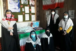 برپایی میز خدمت به مردم در محله