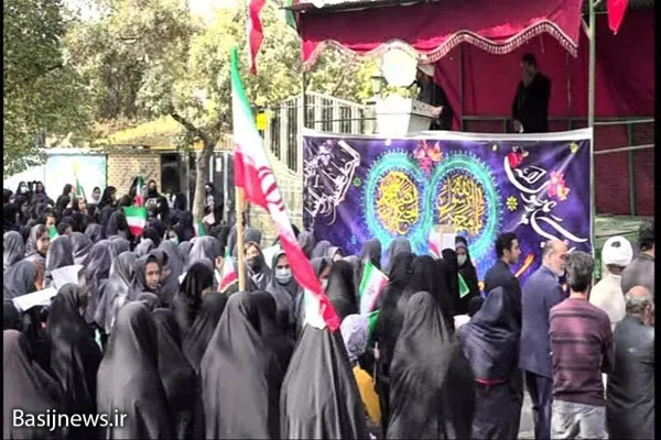 دشمن به دنبال جدا کردن جوانان از ارزش‌های متعالی اسلام است