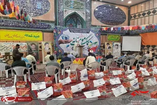توزیع ۱۵۰۰ بسته غذایی به&zwnj;همت بسیجیان پایگاه امام باقر(ع) همدان