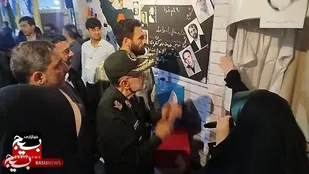 بازدید 
رئیس سازمان حفظ آثار و نشر ارزش&zwnj;های دفاع مقدس سپاه و بسیج کشوراز نمایشگاه &laquo;روایت پرچمداران &raquo;