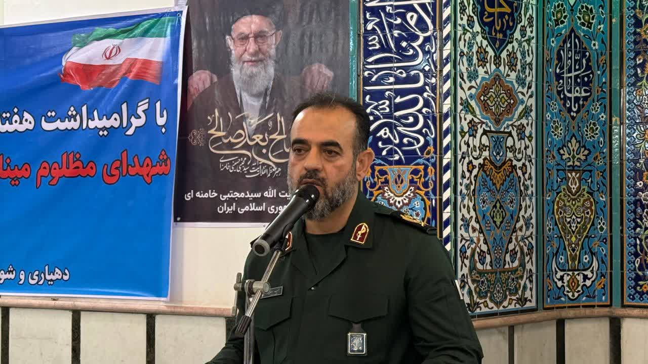 راه شهدا با ایستادگی و پاسداری از آرمان‌ها ادامه دارد