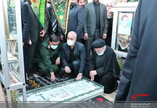رئیس جمهور به مقام سپهبد شهید حاج قاسم سلیمانی ادای احترام کرد