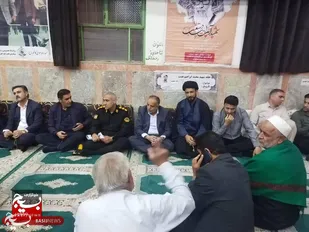 برپایی میز خدمت دولتمردان شهرستان ایذه در مسجد امام موسی کاظم(ع)ایذه