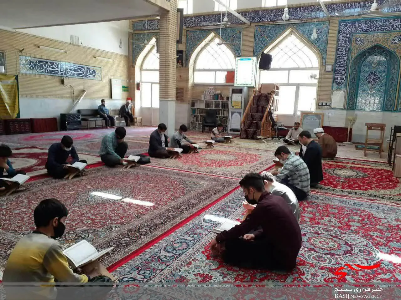 مراسم جزء خوانی قرآن کریم بسیجیان پایگاه امام خمینی (ره)