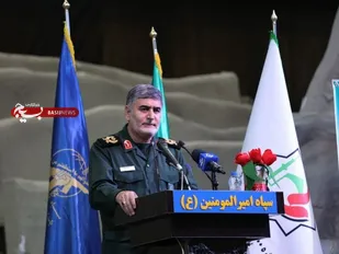 روحانیون در دفاع مقدس نقش محوری داشتند