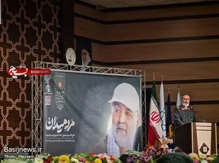 دومین سالگرد شهید سلیمانی و تجلیل از خانواده شهدا