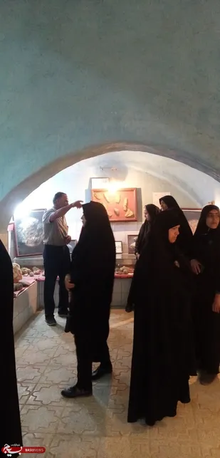 حوزه فاطمه الزهرا سلام الله علیها سپاه زرند در دهستان دشتخاک زرند برگزار گردید/تهیه جهیزیه برای زوج نیازمند