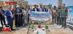 مزار شهید گمنام شهرک صنعتی شکوهیه غبارروبی و عطر افشانی شد