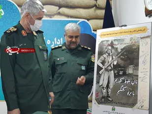 بازدید سردار علی فضلی از اولین پوستر تبلیغات اعزام به جبهه کهگیلویه و بویراحمد+ ( تصاویر )