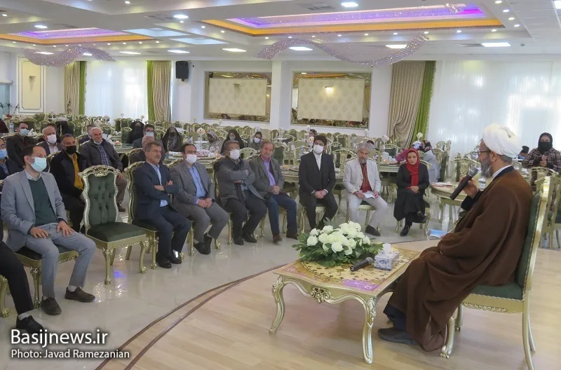 کمک به استحکام بنیان خانواده‌ها از اهداف تولید فیلم‌ها و آثار هنری باشد