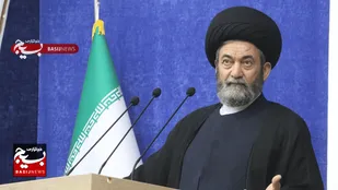 روایت آیت&zwnj;الله عاملی از بحران هویت سلطنت&zwnj;طلبان