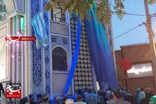 رونمایی از کاشی نگاره شهدای محله دره مرادبیگ همدان