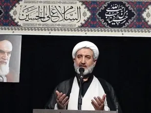 امام جمعه دزفول: وحدت ملی را با افراط و تفریط مخدوش نکنیم