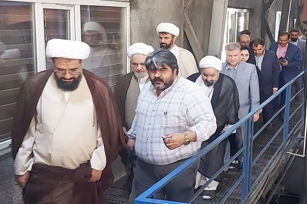 همراهی مسئولین با تولیدکنندگان مهمترین موضوع در حمایت از تولید است