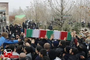 برگزاری آئین تشییع و خاکسپاری شهید گمنام دفاع مقدس در بوستان مهر کیانمهر